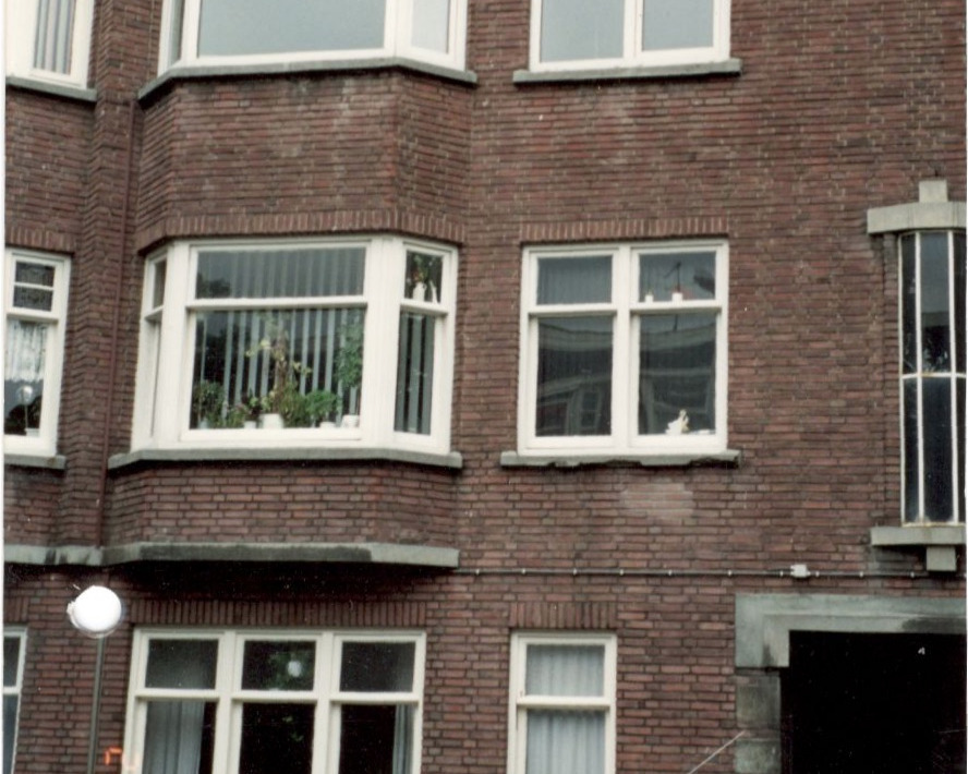 Kamer te huur in de Van Zeggelenlaan in Den Haag