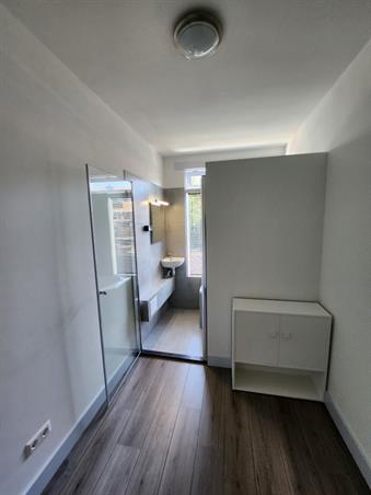 Zimmer bei Damasstraat In Den Haag
