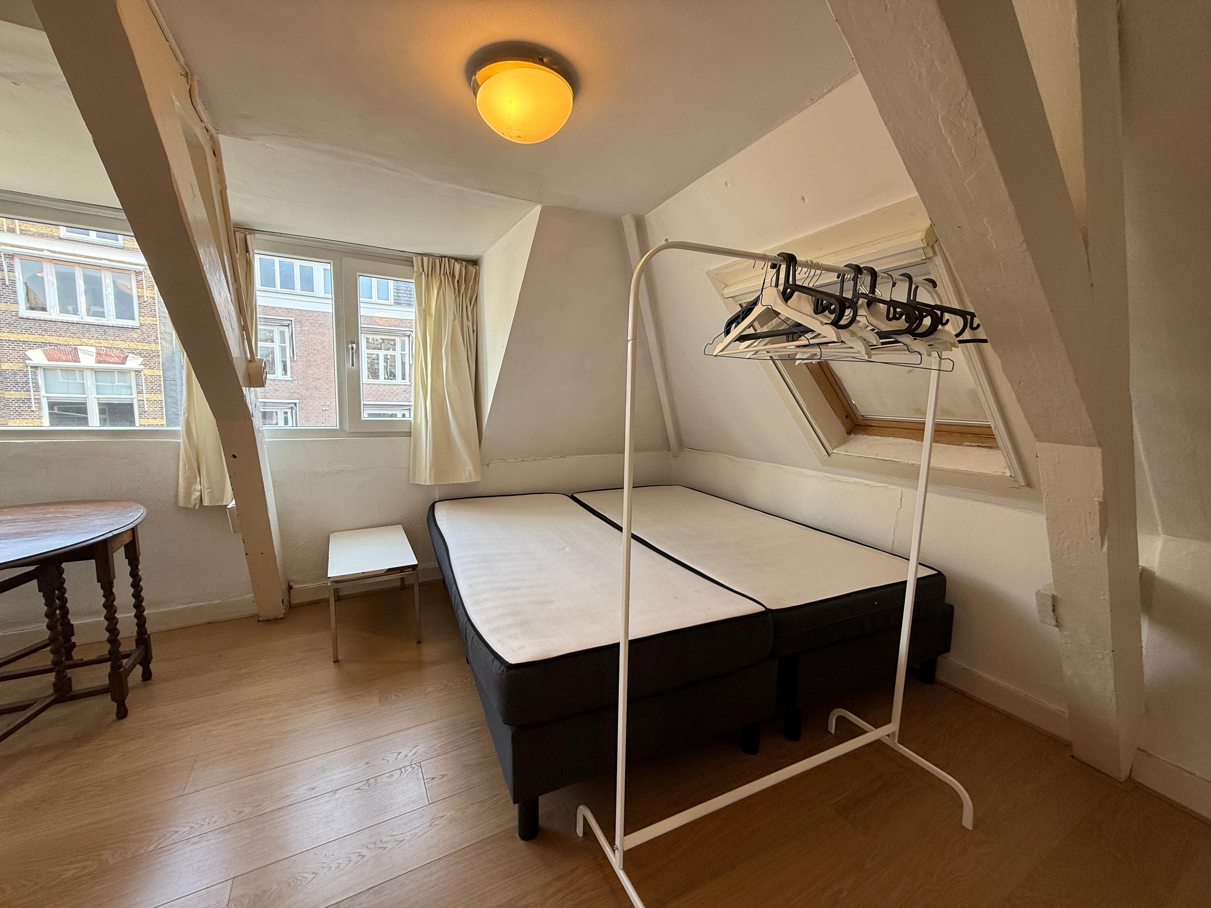 Kamer te huur in Utrecht – Lange Jufferstraat – foto 3