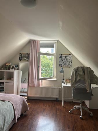 Zimmer bei Nieuwe Binnenweg In Rotterdam