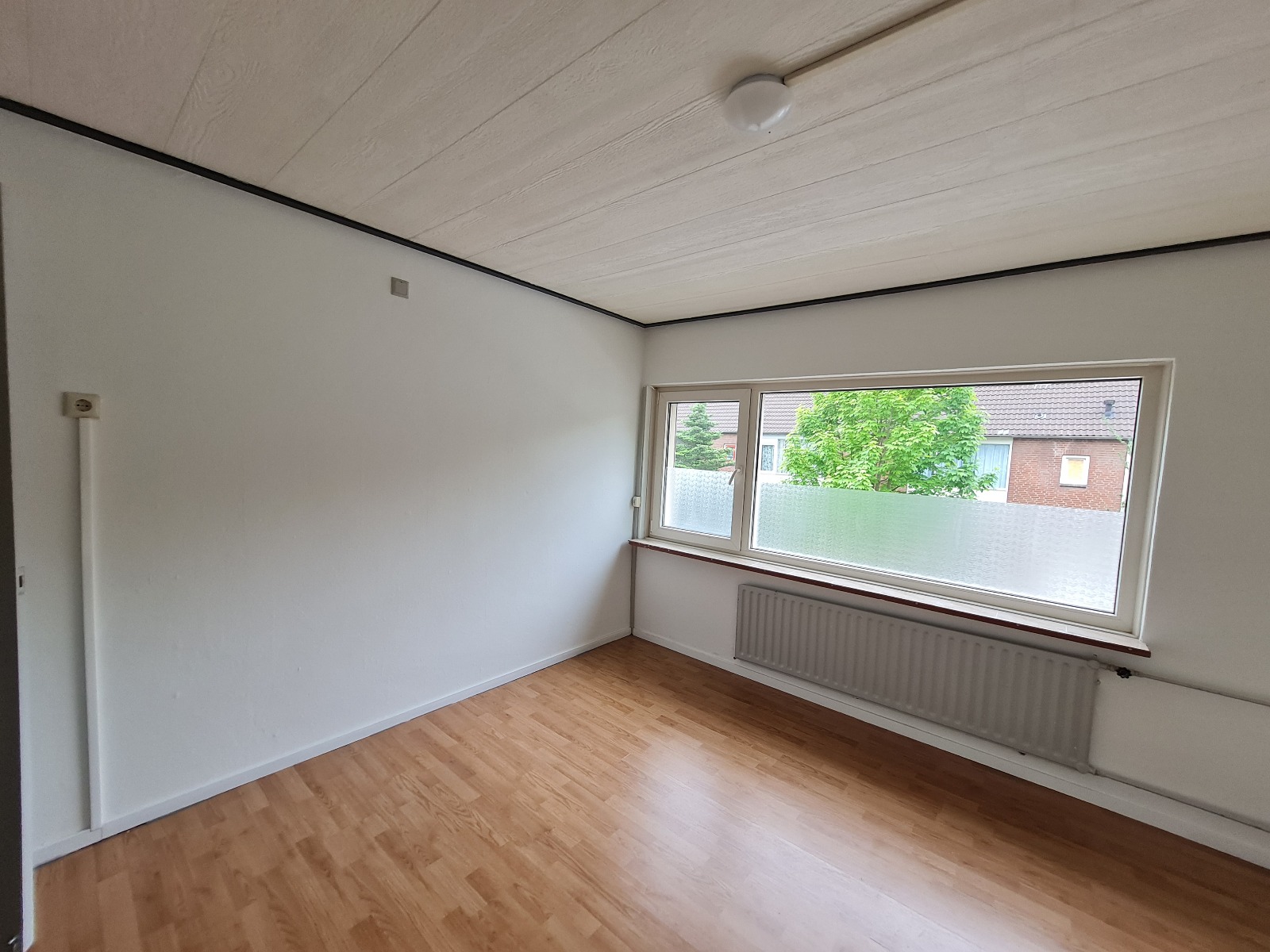 Kamer aan Perosistraat, Tilburg 6