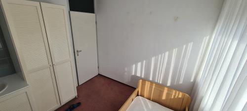 Room for rent 675 euro Andoorn, Rotterdam