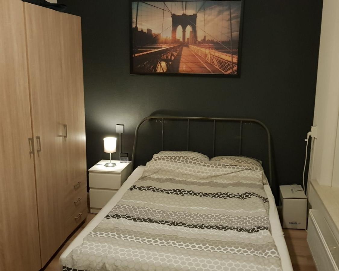 Julius Rontgenstraat