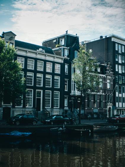 Studio for rent 2000 euro Oudezijds Voorburgwal, Amsterdam