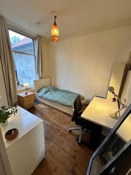 Room for rent 550 euro Venestraat, Leidschendam