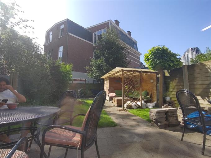 Zimmer bei Bezuidenhoutseweg In Den Haag