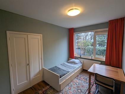 Room for rent 800 euro van Zegwaardstraat, Voorburg