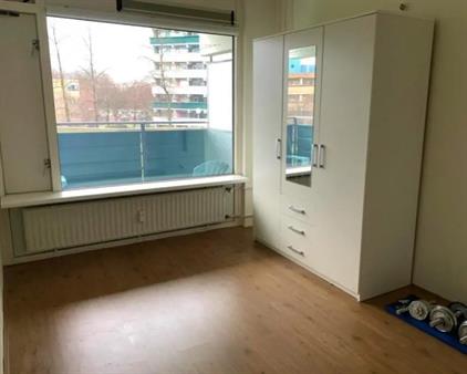 Room for rent 795 euro Loenermark, Amsterdam