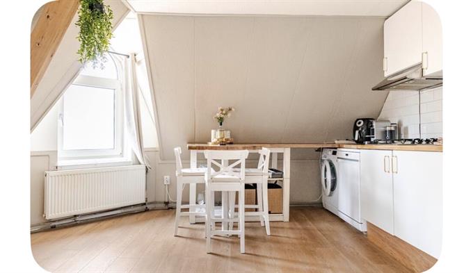 Studio bei Keizerstraat In Den Haag