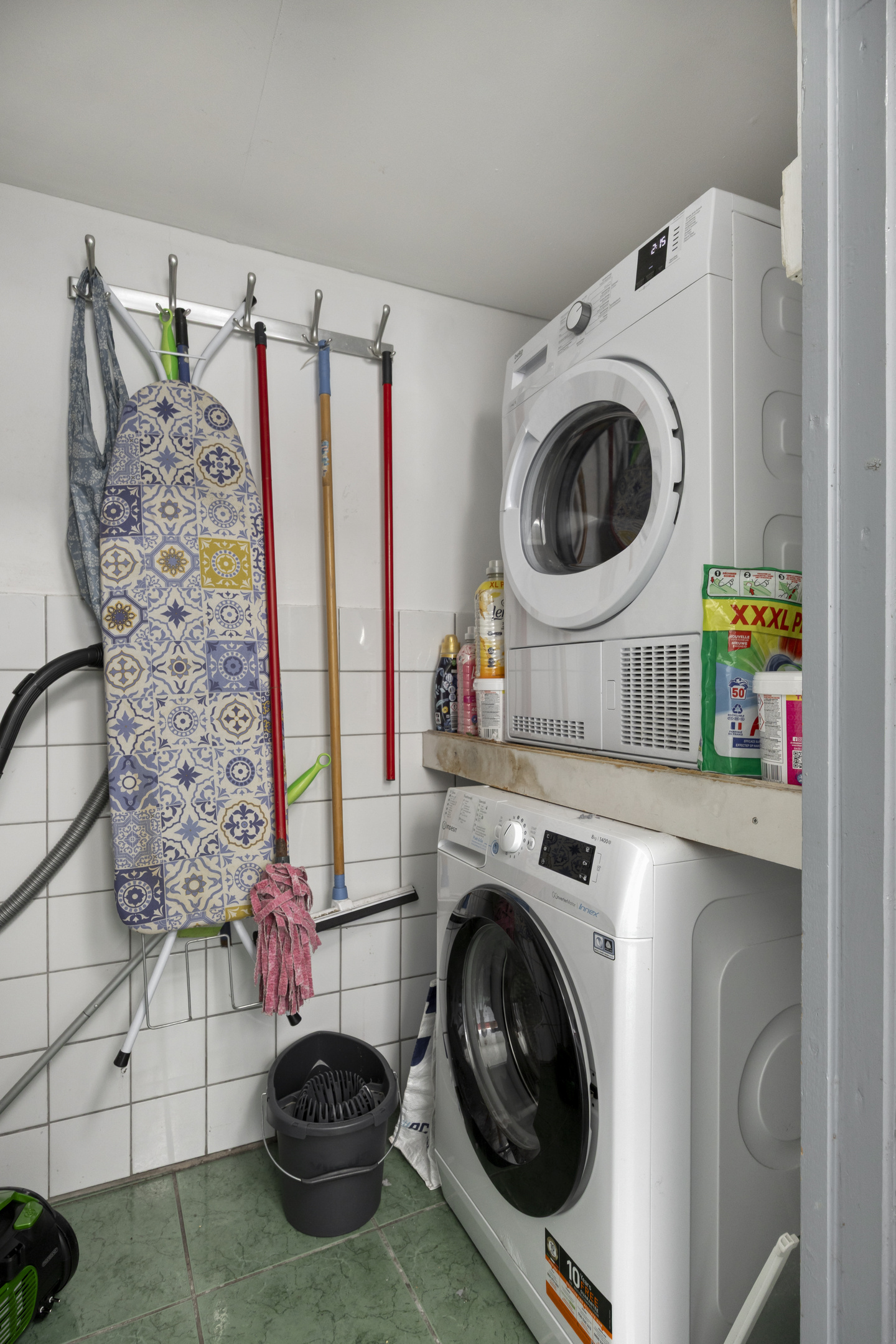 Kamer aan Burgemeester Ceulenstraat, Maastricht 9