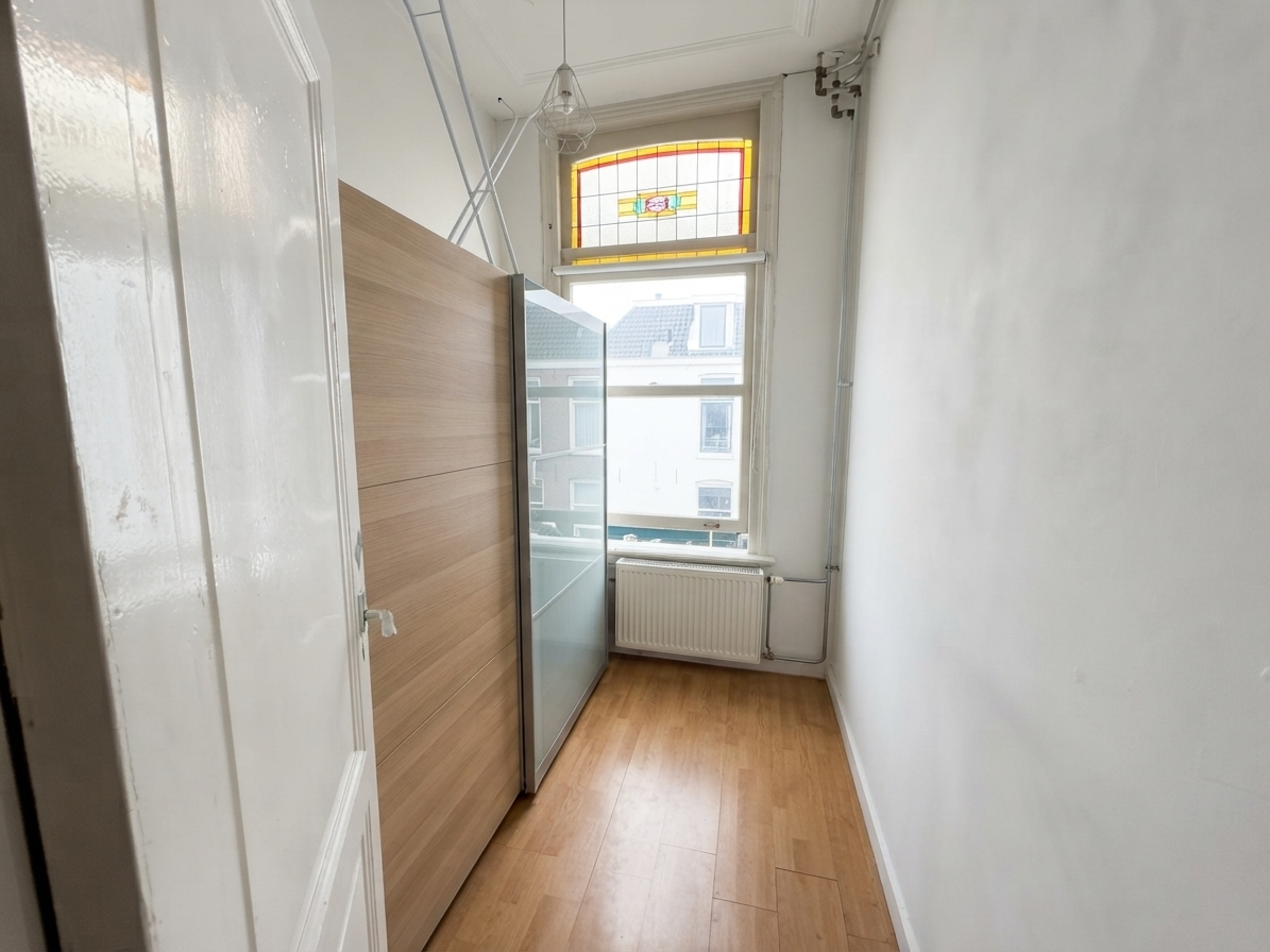 Kamer te huur in Den Haag – Prins Hendrikstraat – foto 3