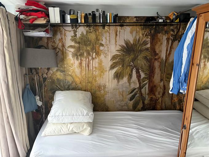 Studio bei Vijzelstraat In Amsterdam
