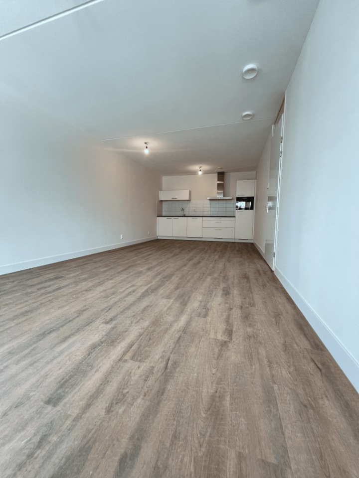 Appartement aan Elzenhagensingel, Amsterdam 5