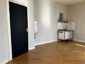 Room for rent 795 euro Valkenbosplein, Den Haag