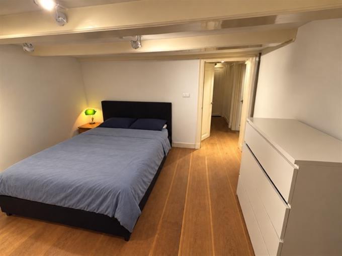 Zimmer bei Raamstraat In Amsterdam