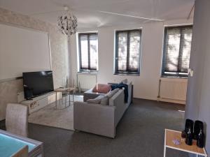 Kamer te huur 1300 euro Parallelweg, Den Haag
