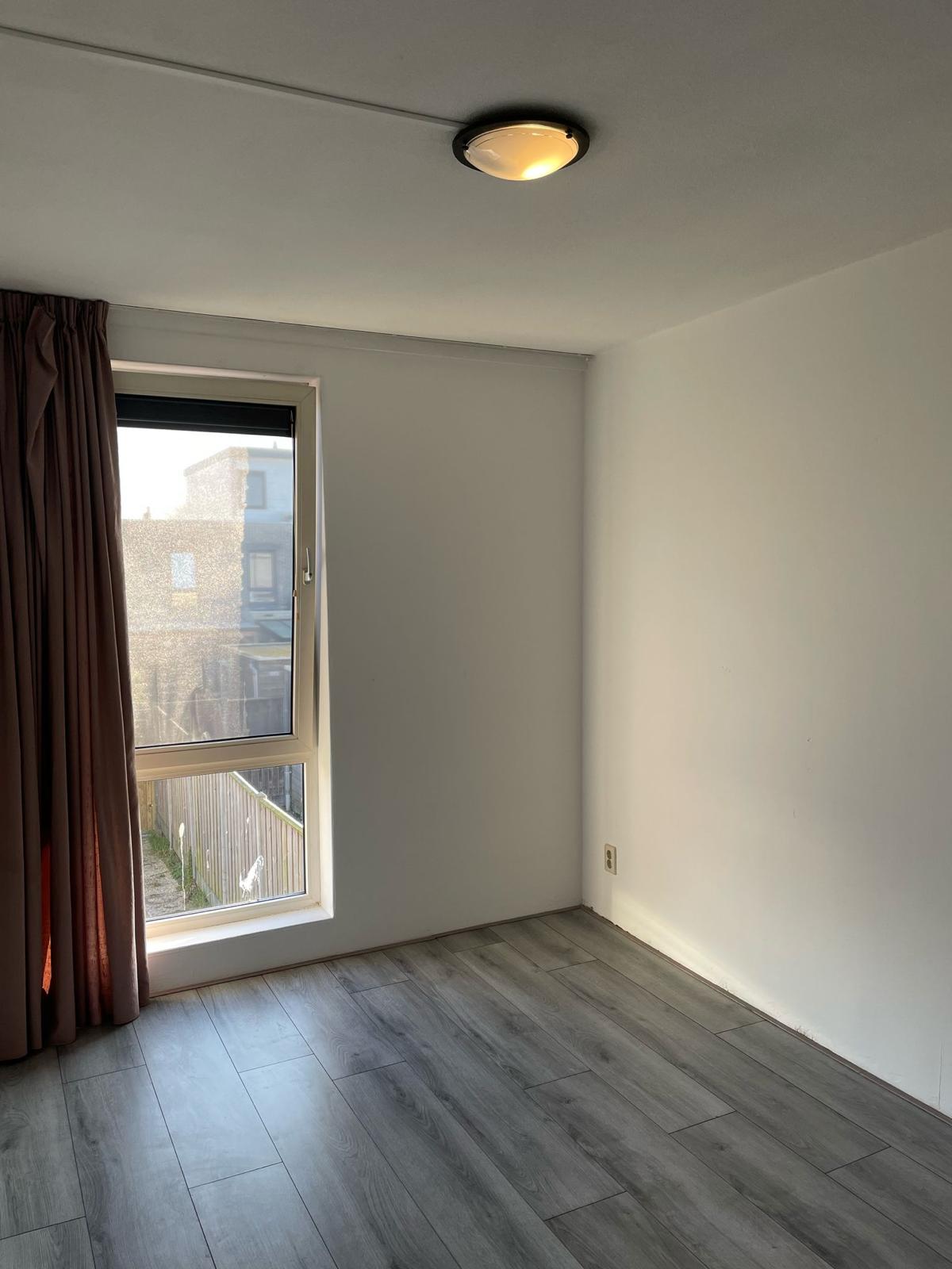 Kamer te huur in Almere – Texelstraat – foto 2