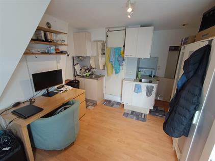 Room for rent 880 euro Holendrechtstraat, Amsterdam