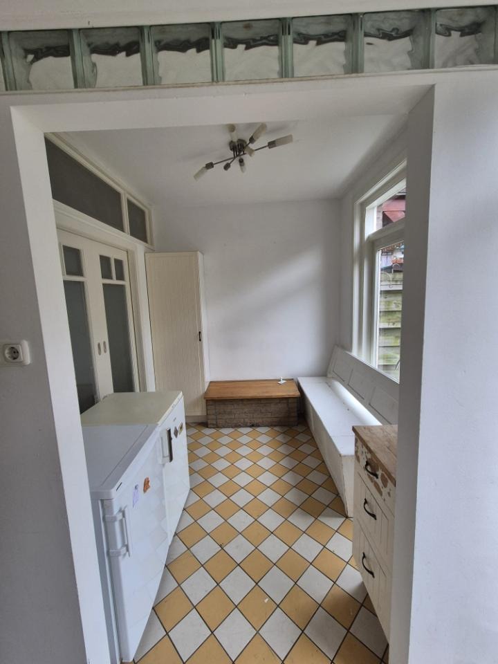Kamer aan Willem de Clercqstraat, Den Haag 5