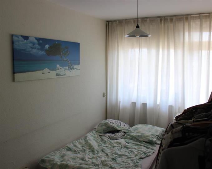 Kamer in Amsterdam, S. F. van Ossstraat op Kamernet.nl: Sunny room with built-in wardrobe