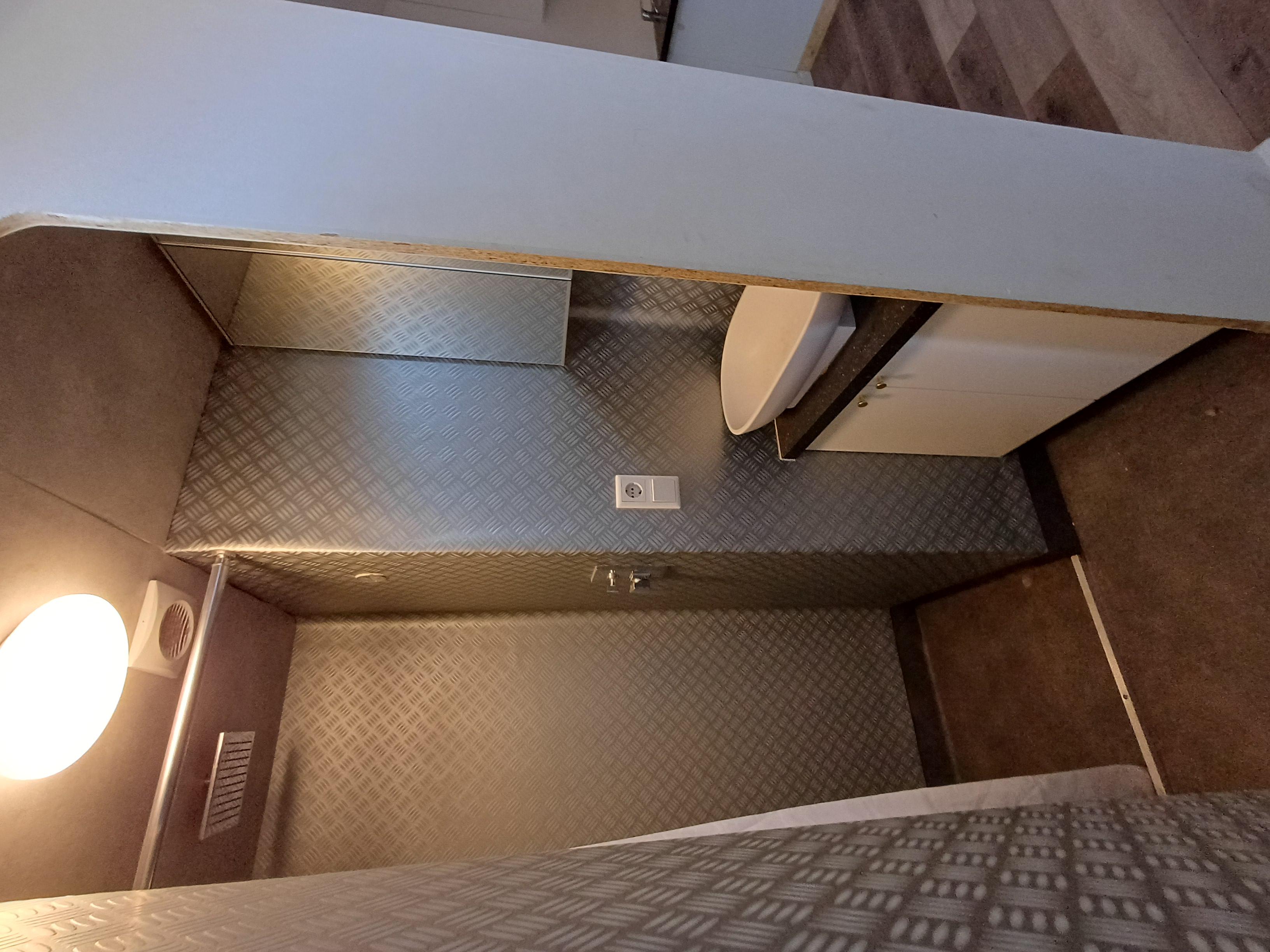 Kamer te huur in Tilburg – Lovensestraat – foto 4
