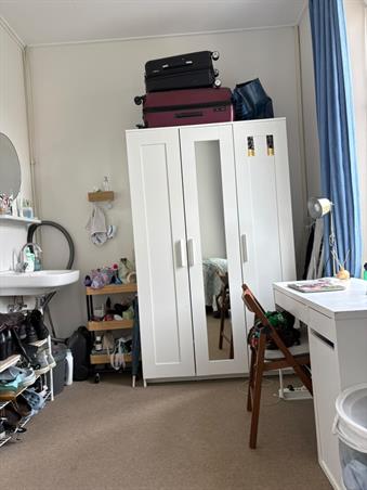 Kamer in Den Haag, Riouwstraat op Kamernet.nl: Prachtige kamer in een nette omgeving. 