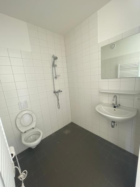 Appartement te huur in Amsterdam – Klaprozenweg – foto 4