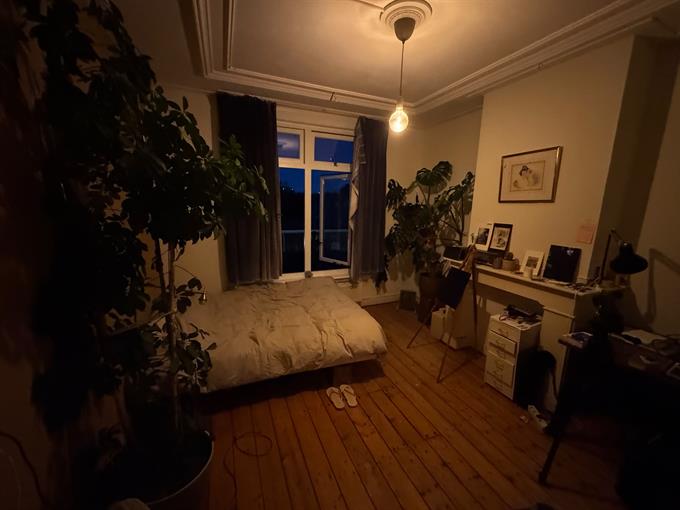 Zimmer bei Kerkstraat In Den Haag