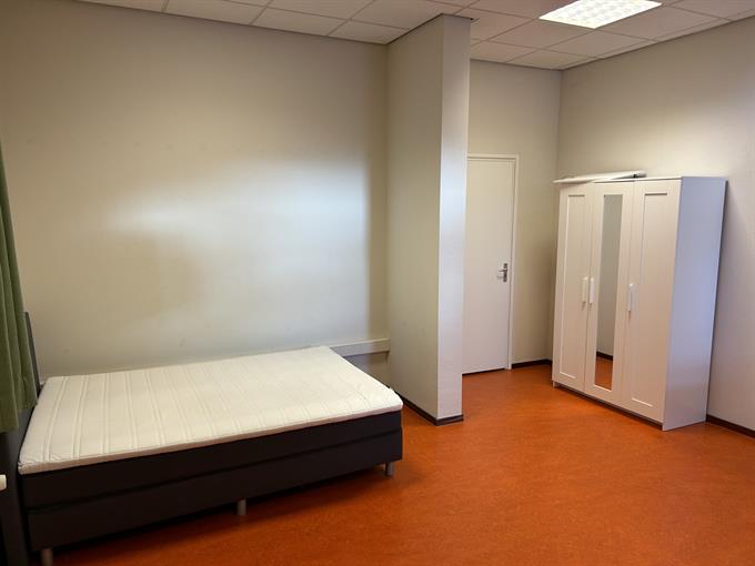 Kamer in Tilburg, Korvelplein op Kamernet.nl: mooie studio op begane grond