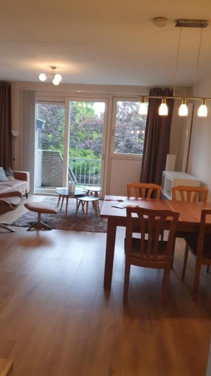 Appartement te huur 2400 euro Van Limburg Stirumlaan, Hillegom