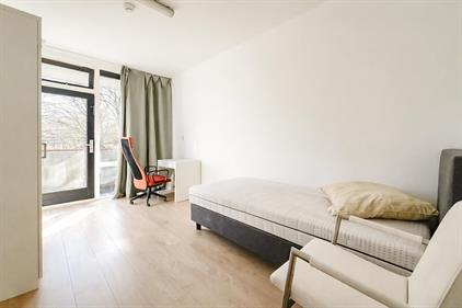Room for rent 670 euro Kleiburg, Amsterdam