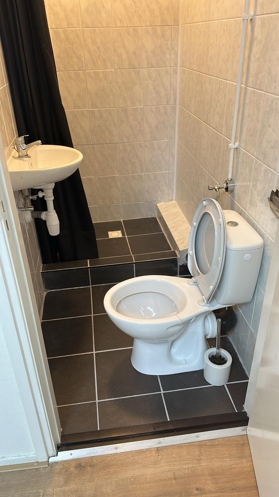 Kamer te huur in Nijkerk – Venestraat – foto 3