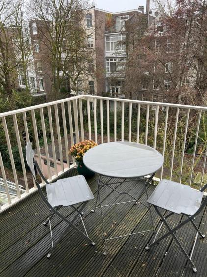 Apartment for rent 1500 euro Pieter Cornelisz. Hooftstraat, Amsterdam