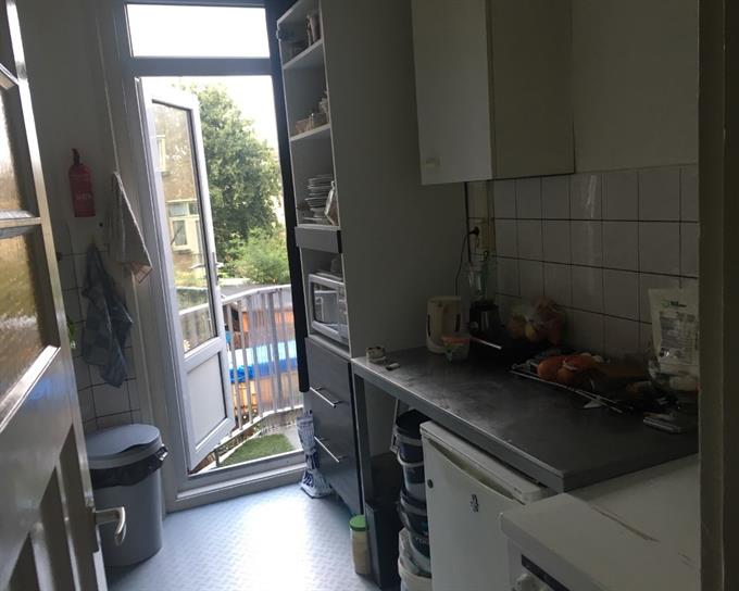 Zimmer bei Reigerweg In Amsterdam