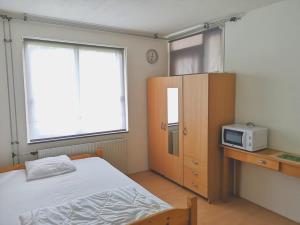 Kamer te huur 700 euro Charlotte Brontestraat, Amsterdam