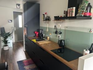 Apartment for rent 1200 euro Lidewijdepad, Amsterdam