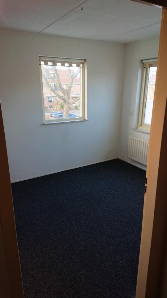 Kamer aan Staakmolenstraat, Almere 6