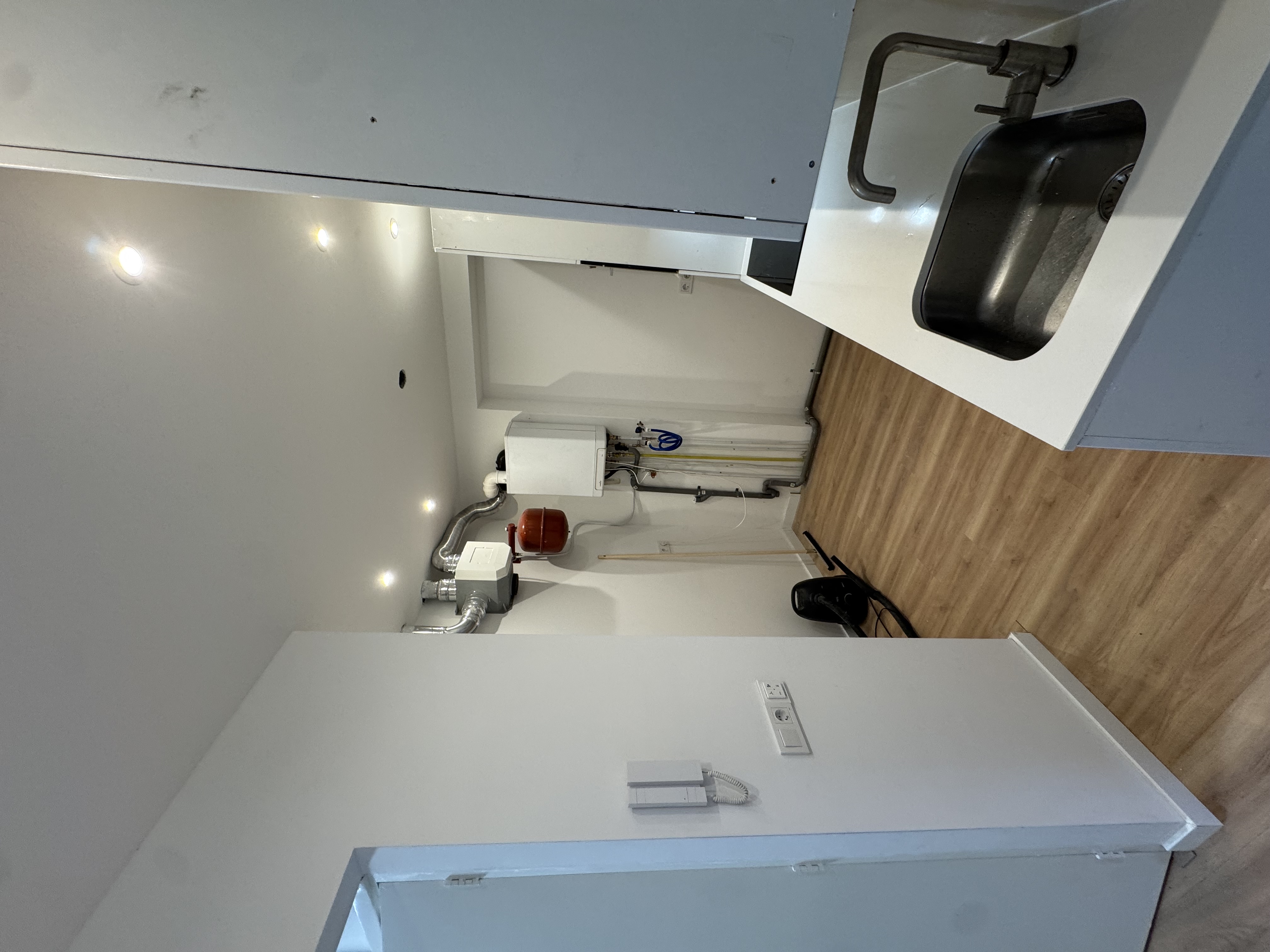 Kamer te huur in Rotterdam – Krabbendijkestraat – foto 3
