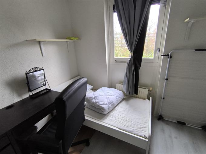 Zimmer bei Valkenpad In Leiden