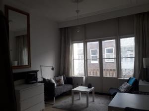 Room for rent 550 euro Van Tuyllstraat, Den Haag