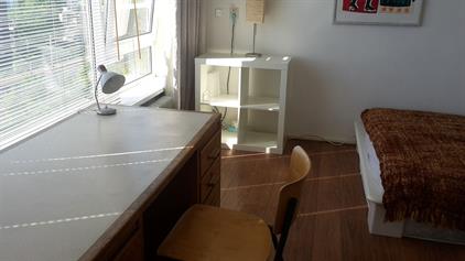 Zimmer zu vermieten 875 Euro Maassluisstraat, Amsterdam
