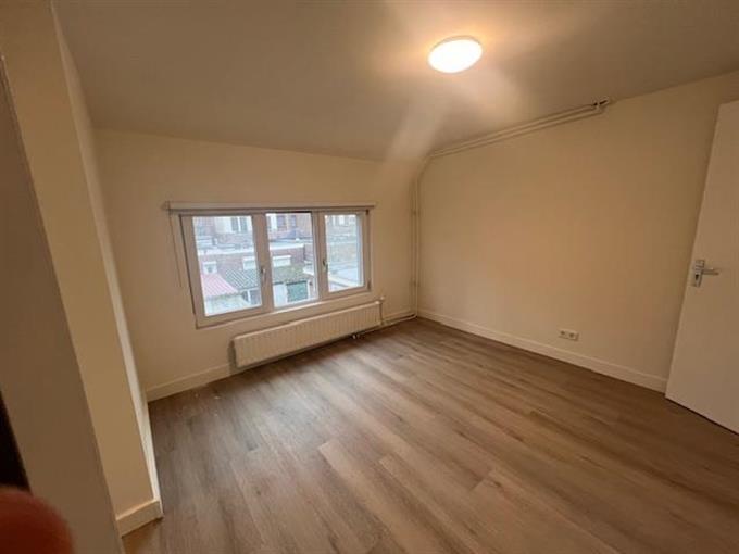Zimmer bei Van Mierisstraat In Tilburg