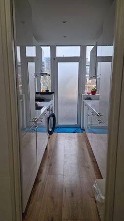 Kamer in Den Haag, 2e Schuytstraat op Kamernet.nl: Ruime kamer in Den Haag 