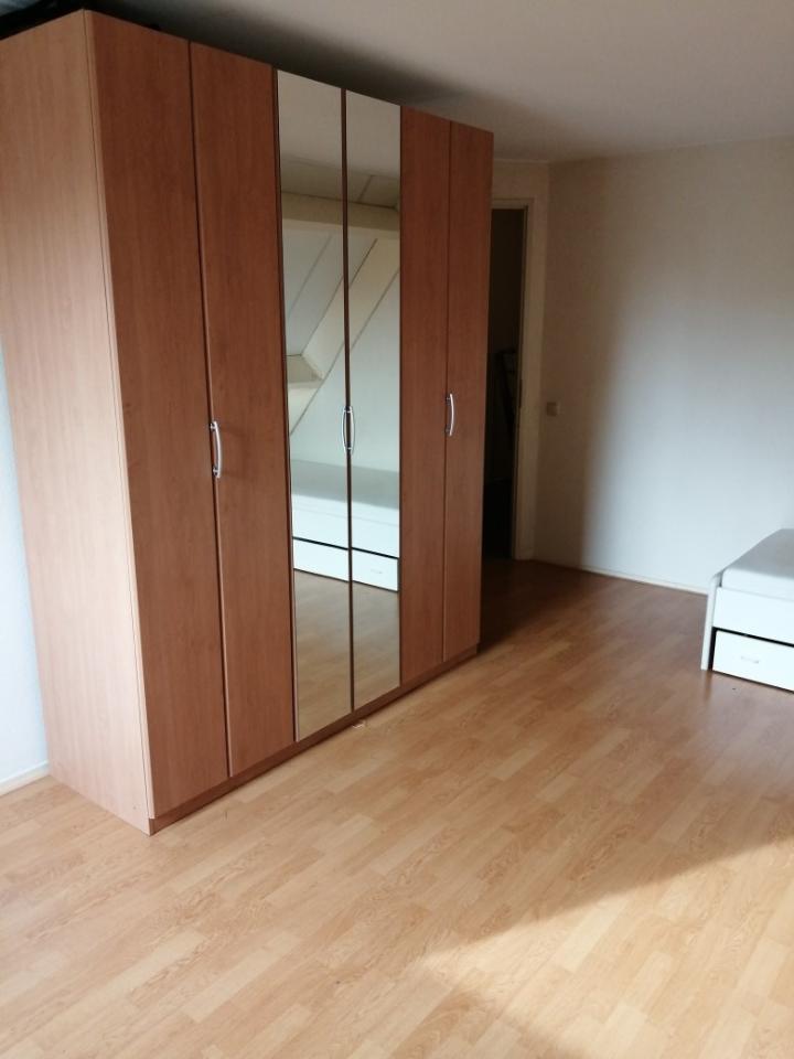 Kamer aan Menkemaborg, Lelystad 8