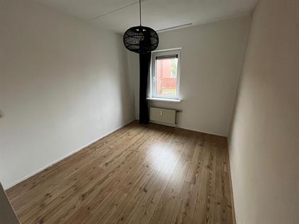 Room for rent 650 euro Oudeweg, Groningen