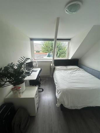 Zimmer bei Kwaadeindstraat In Tilburg