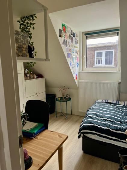 Room for rent 615 euro Geuzenstraat, Rotterdam
