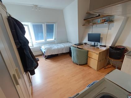 Room for rent 900 euro Holendrechtstraat, Amsterdam
