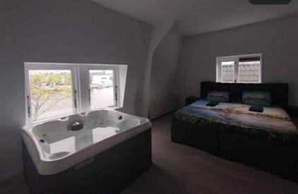 Kamer te huur 850 euro Zaanweg, Wormerveer