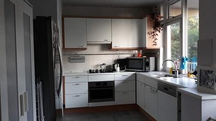 Room for rent 600 euro Nieuwendamlaan, Den Haag